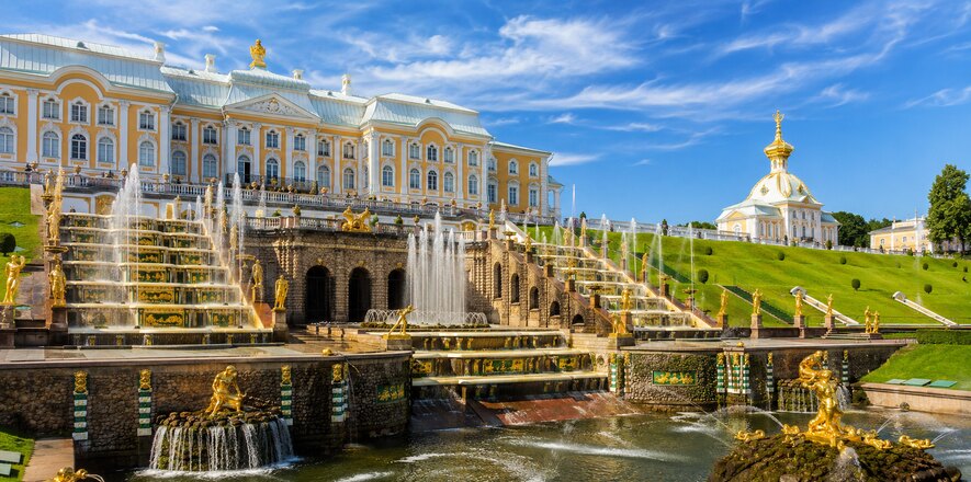 05_Peterhof_Grand_Cascade.jpg