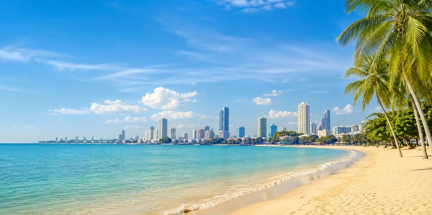 03_pattaya_beach.jpg