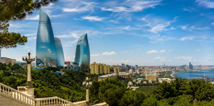 01_Flame_Towers_Baku_Skyline.jpg