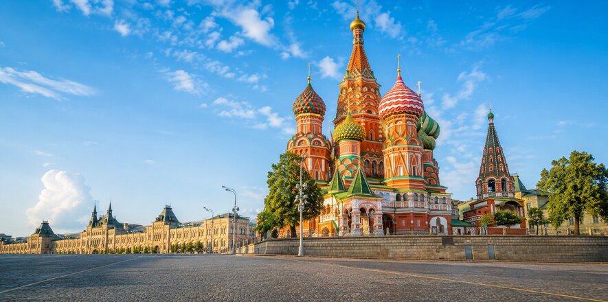 01_Moscow_Red_Square_St_Basils.jpg