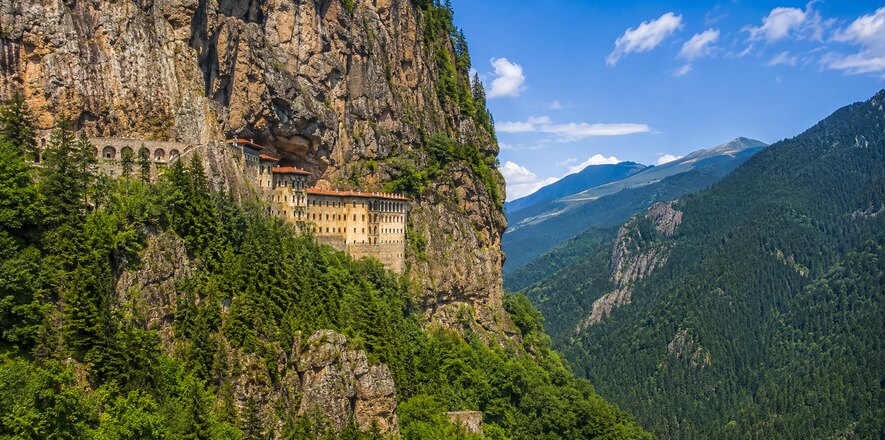 01_Sumela_Monastery.jpg
